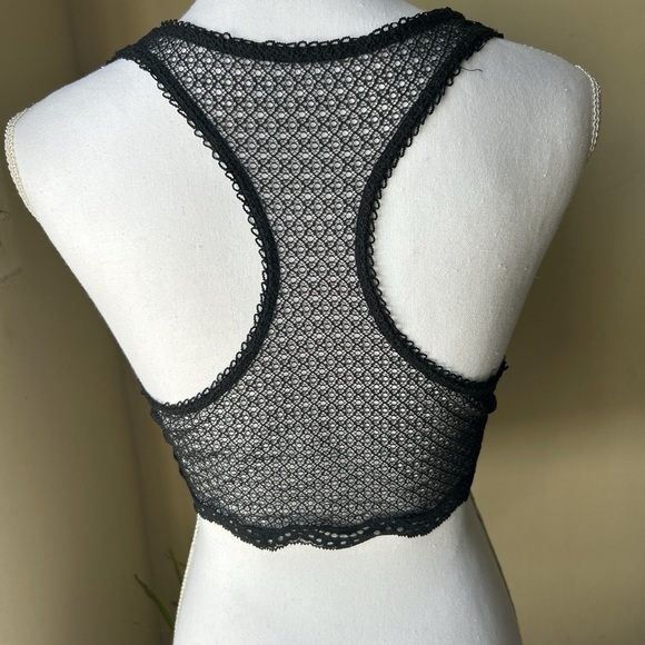 Victoria Secret Black Lace Bra Top - Picture 2 of 2